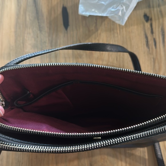 Banana Republic Leather Crossbody - Picture 5 of 7